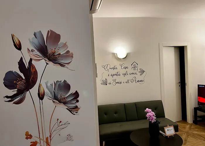 Emilbo' House سان لاتْسارو دي سافين