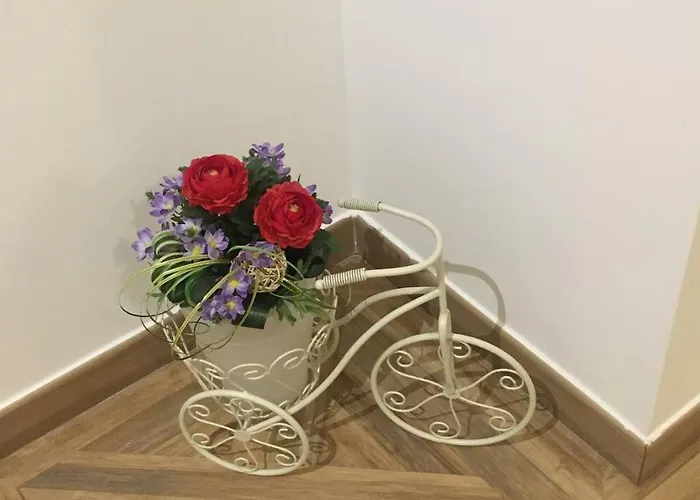 Emilbo' House شقة *