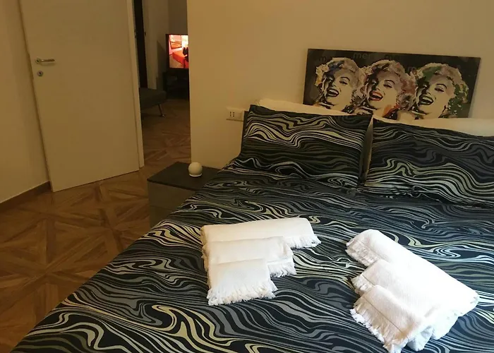 شقة Emilbo' House *